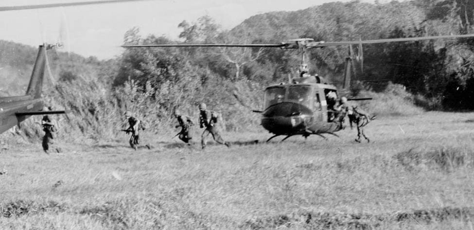 Ia_Drang_Infantry_disembarking_from_Helicopter