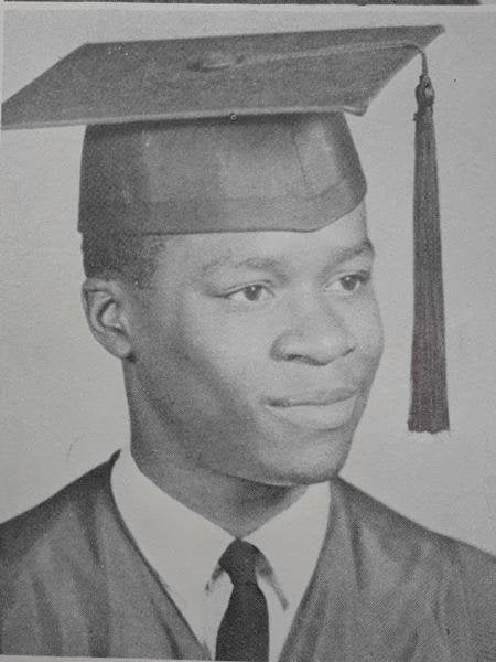 THE WALL OF FACES Vietnam Veterans Memorial Fund